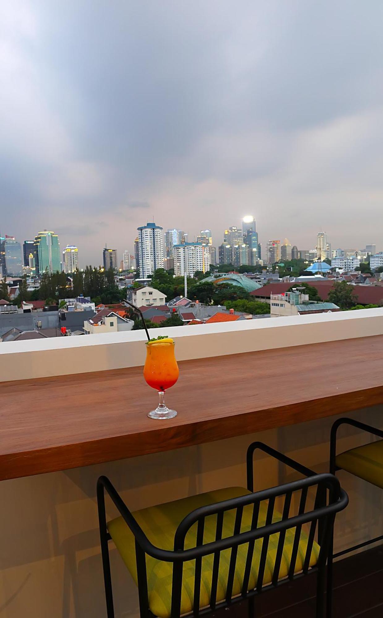 Posto Dormire Sudirman Jakarta Exterior foto